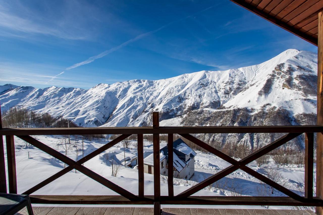 Hotel Veranda Гудаури Экстерьер фото